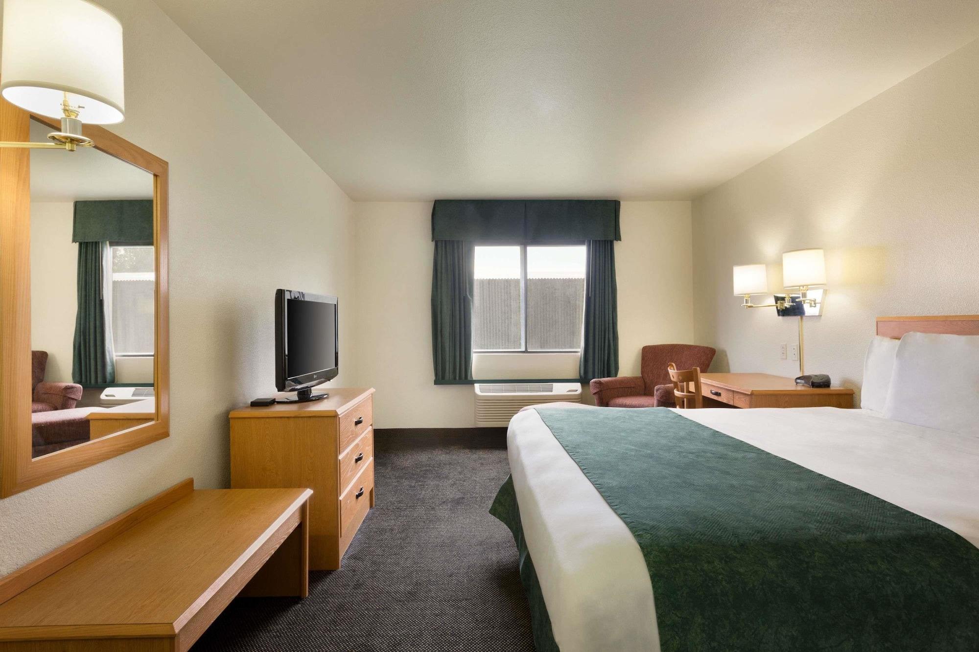 Travelodge By Wyndham Alpine Luaran gambar
