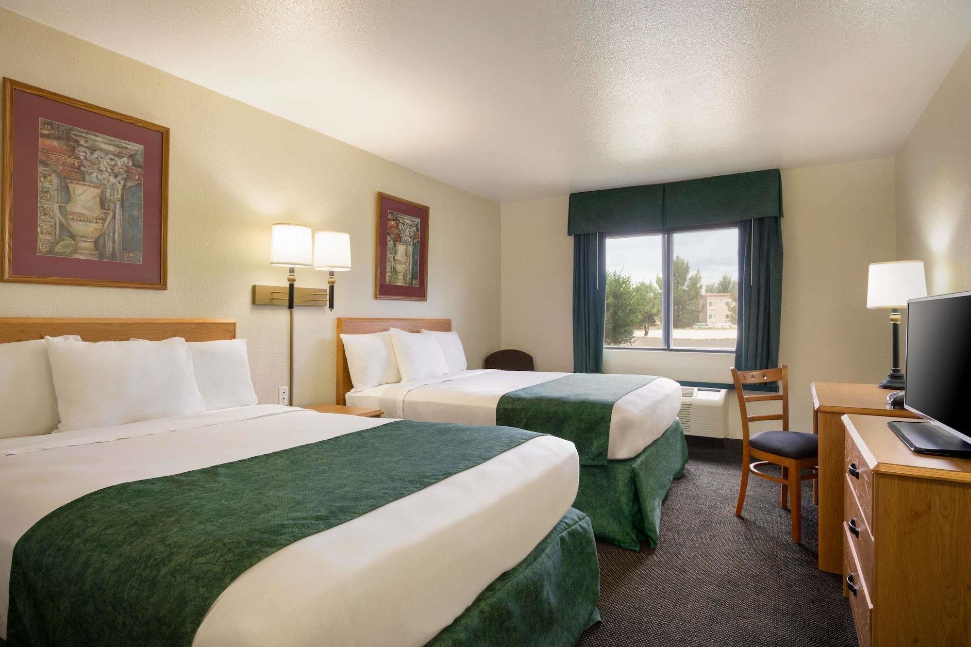 Travelodge By Wyndham Alpine Luaran gambar