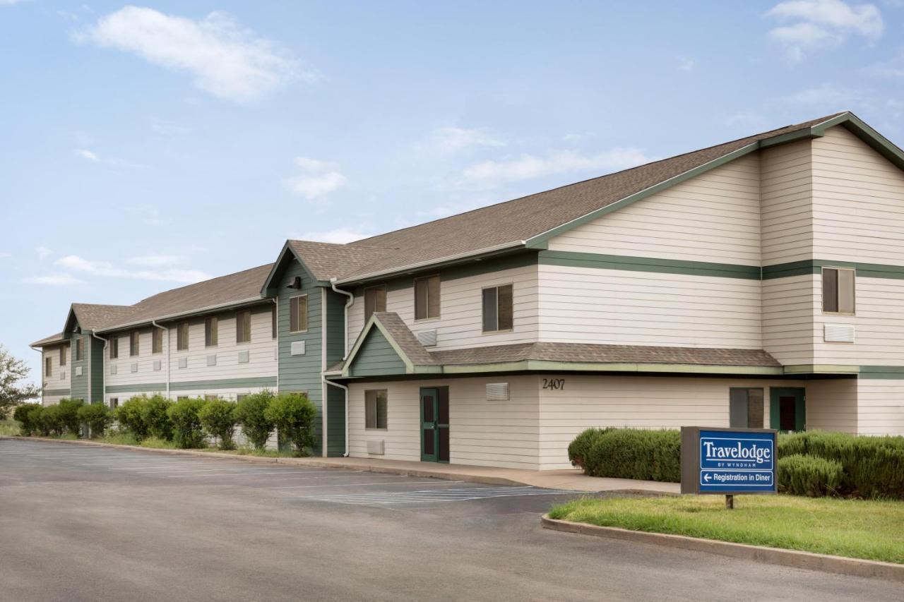 Travelodge By Wyndham Alpine Luaran gambar