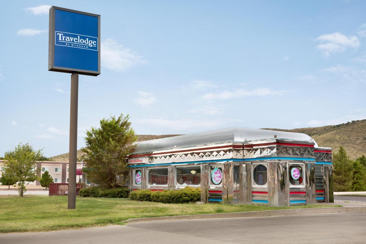 Travelodge By Wyndham Alpine Luaran gambar